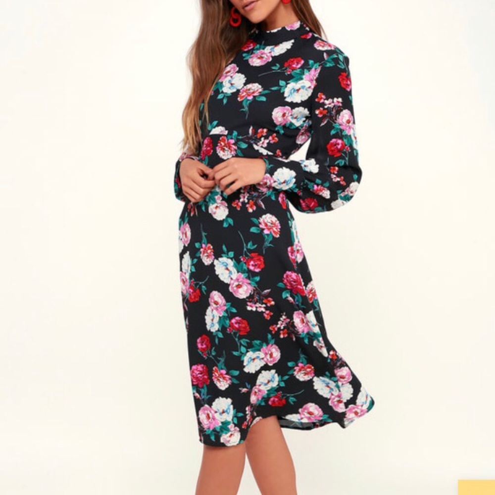 Lulus rose midi dress! NWT! Never worn! - Picture 1 of 4